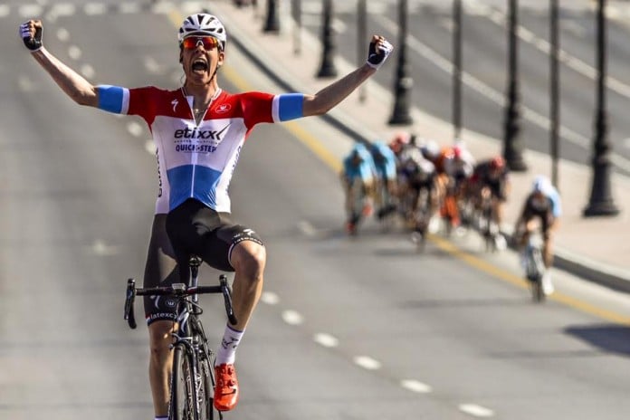 Bob Jungels s'impose en solitaire sur la première étape du Tour d'Oman 2016. Photo : Tour d'Oman