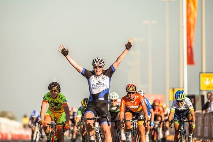 Kirsten Wild s'impose sur le première étape du Ladies Tour of Qatar 2016. Photo : Tour of Qatar