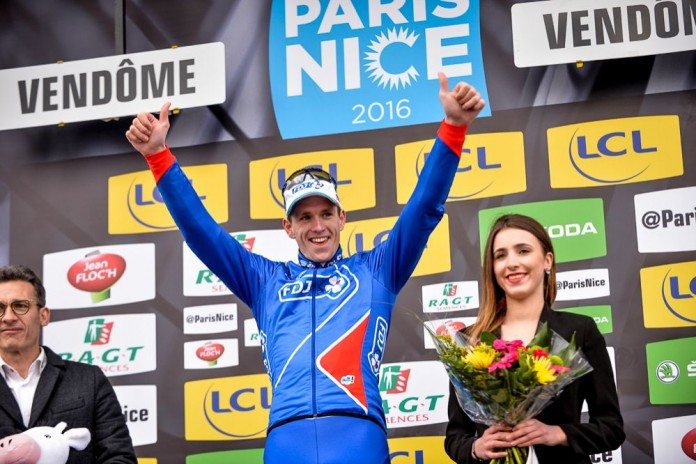 Arnaud Démare tout sourire après sa victoire sur Paris-Nice 2016. photo : ASO/G.Demouveaux