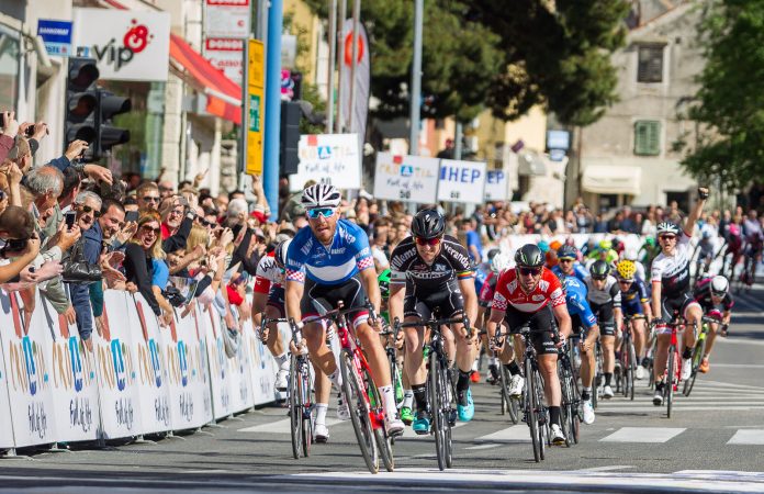 Giacomo Nizzolo s'impose sur la 3ème étape du Tour de Croatie 2016. Photo : KL-Photo/Trek-Segafredo