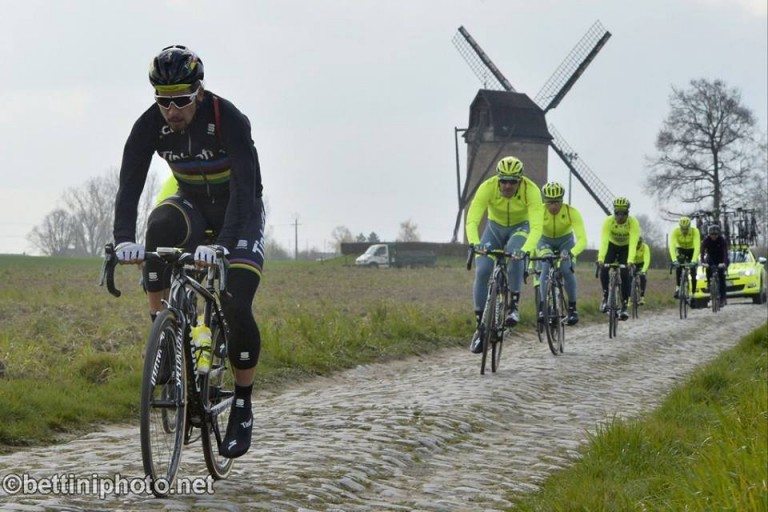 Peter Sagan toujours en tête