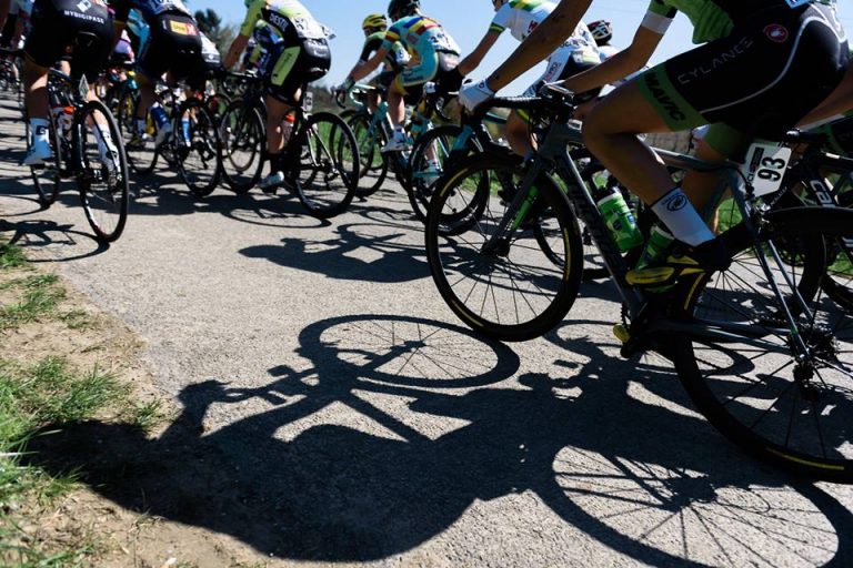 Les vélos contrôlés avant le prologue