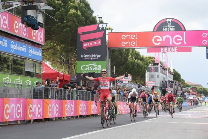 Andre Greipel s'impose une fois encore sur les routes italiennes du Tour d'Italie. Photo : Giro d'Italia