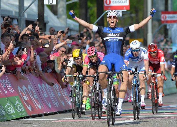 Marcel Kittel remporte au sprint la 2ème étape du Giro d'Italia 2016 - Photo : Tour d'Italie