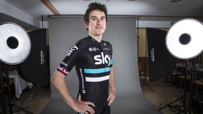 Geraint Thomas continue avec la Sky