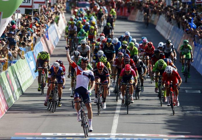 TODAYCYCLING - Roger Kluge en vainqueur lors de la 17eme étape du Tour d'Italie 2016. Photo : IAM Cycling.