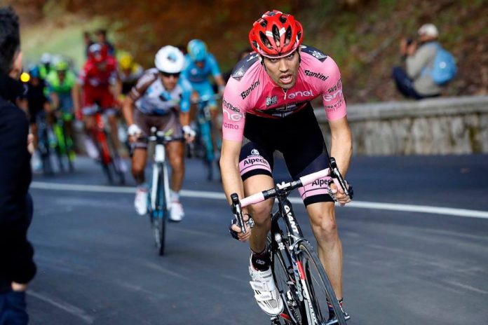 Tom Dumoulin portant le maillot de leader du Tour d'Italie 2016. Photo : Giant-Alpecin.