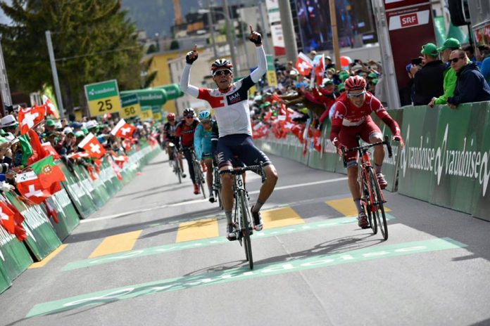 TODAYCYCLING - Jarlinson Pantano vainqueur de la 9e étape du Tour de Suisse 2016 et selectionné pour le Tour de France 2016. Photo : IAM Cycling.