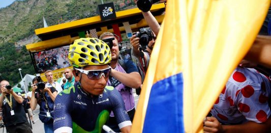 TODAYCYCLING - Nairo Quintana a encore perdu du temps lors du contre-la-montre entre Bourg-Saint-Endeol et La Caverne du Pont d'Arc ce vendredi. Photo : Movistar.