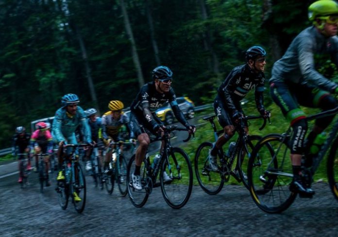 TODAYCYCLING - La moitié du peloton a abandonné à l'occasion de la 5e étape du Tour de Pologne. Photo : Szymon Gruchalski