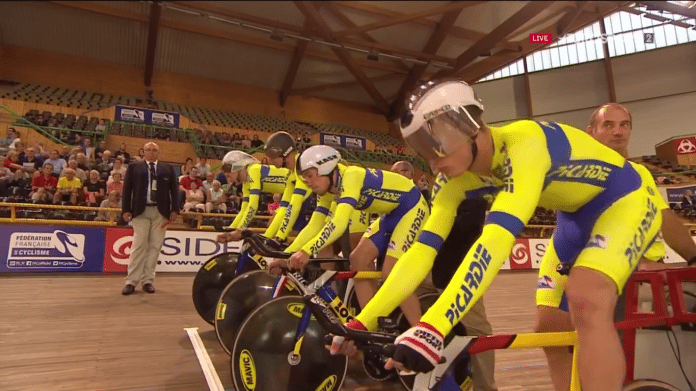 TODAYCYCLING - La Picardie au départ de la poursuite par équipes. Photo : Eurosport