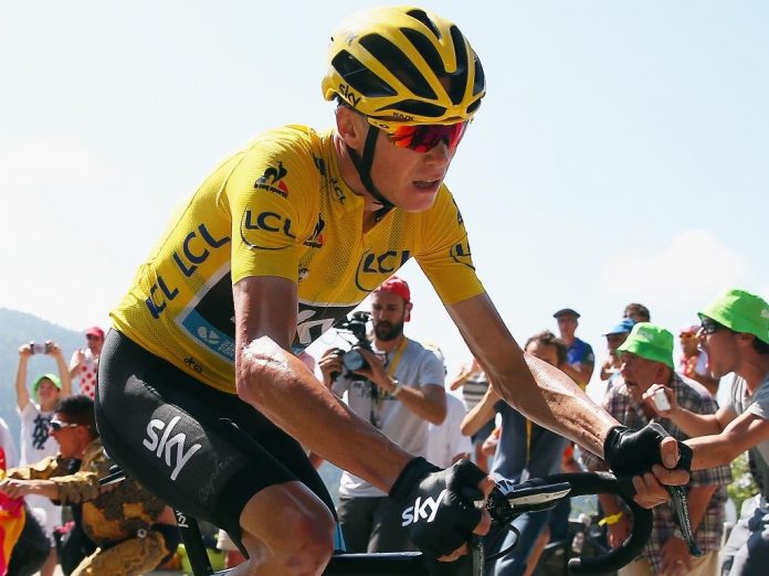 TODAYCYCLING - Chris Froome en jaune sur le Tour de France 2016 - Photo : Team Sky