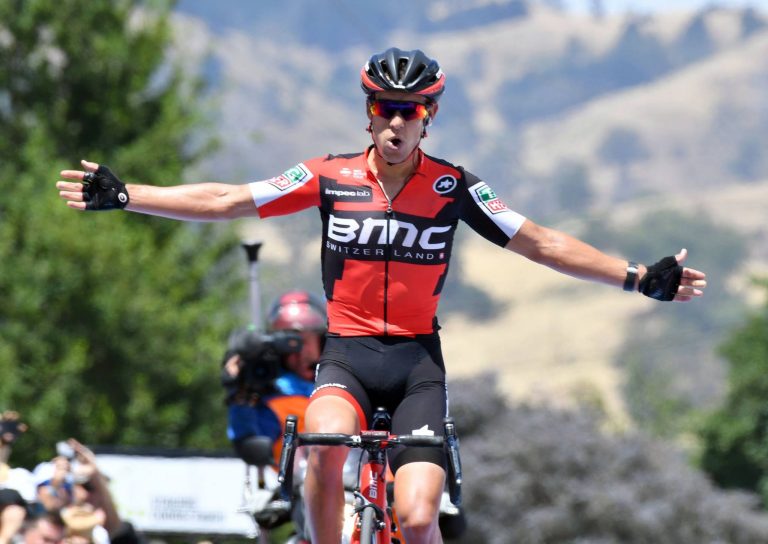 Richie Porte seul au monde au sommet de Pacombe