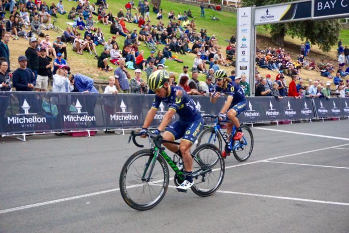 TODAYCYCLING - Caleb Ewan meurtri par une chute sur la Mitchelton Bay Classic - Photo: Facebook Mitchelton Bay Classic