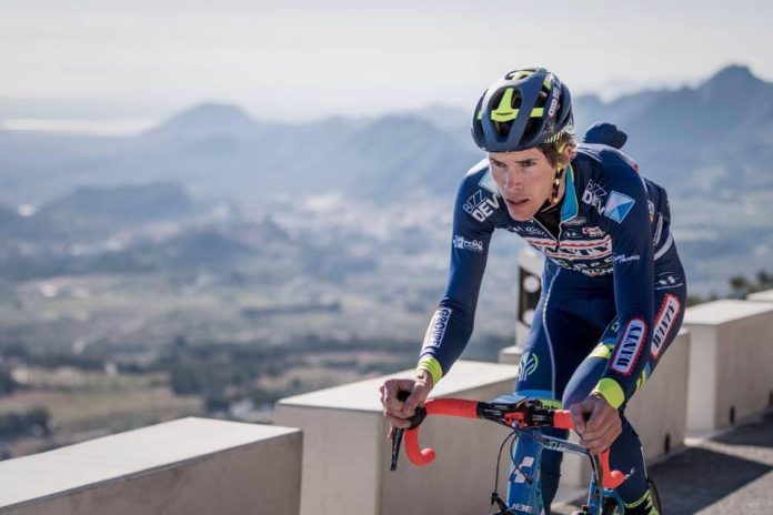 Yoann Offredo au départ du Grand Prix La Marseillaise