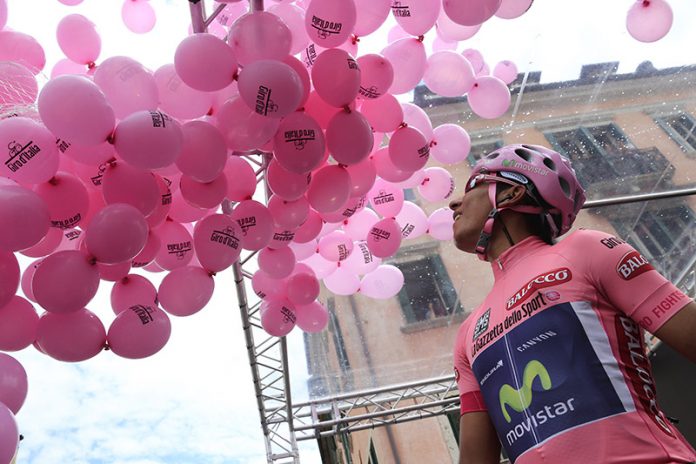 Nairo Quintana (Movistar) reconnaît le tracé du Tour d'Italie