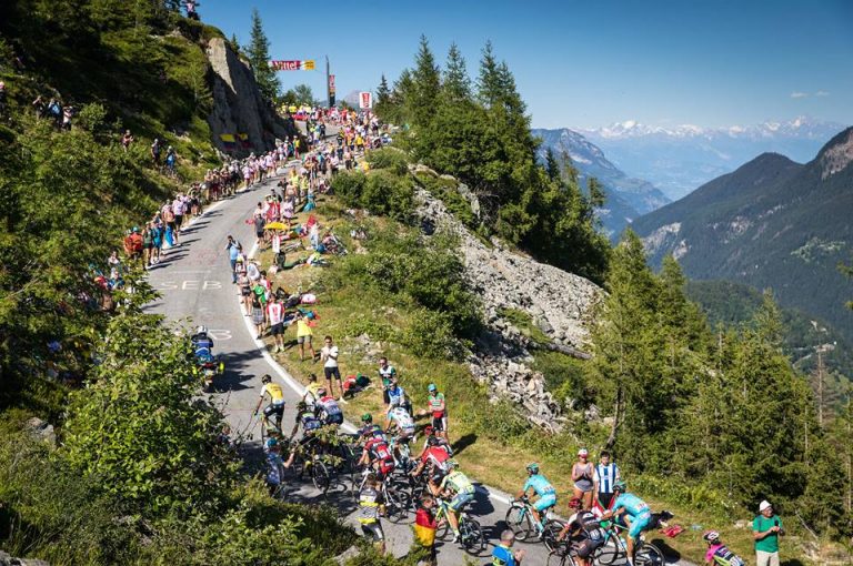 Eric Fottorino ne commentera pas le Tour de France 2017