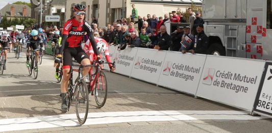 Bram Welten (Bmc) remporte au sprint la première étape du Tour de Bretagne Cycliste à Merdrinac