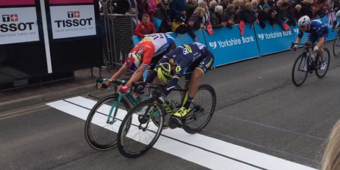 Dylan Groenewegn remporte la 1ère étape du Tour de Yorkshire au sprint