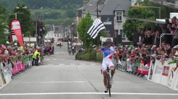 Eiking (FDJ) remporte les Boucles de l'Aulne 2017 étape de Coupe de France de cyclisme