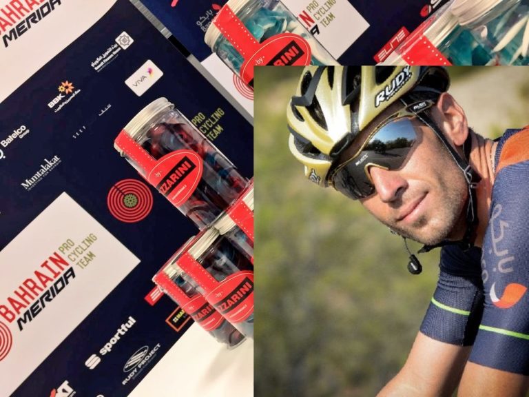 Vincenzo Nibali crawle en Italie dans le bocal aux requins bleus