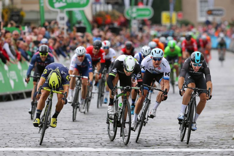 Caleb Ewan remporte la 1ère étape du Tour de Grande-Bretagne