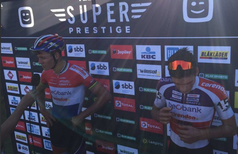 Mathieu van der Poel vainqueur à Zonhoven devant van Aert