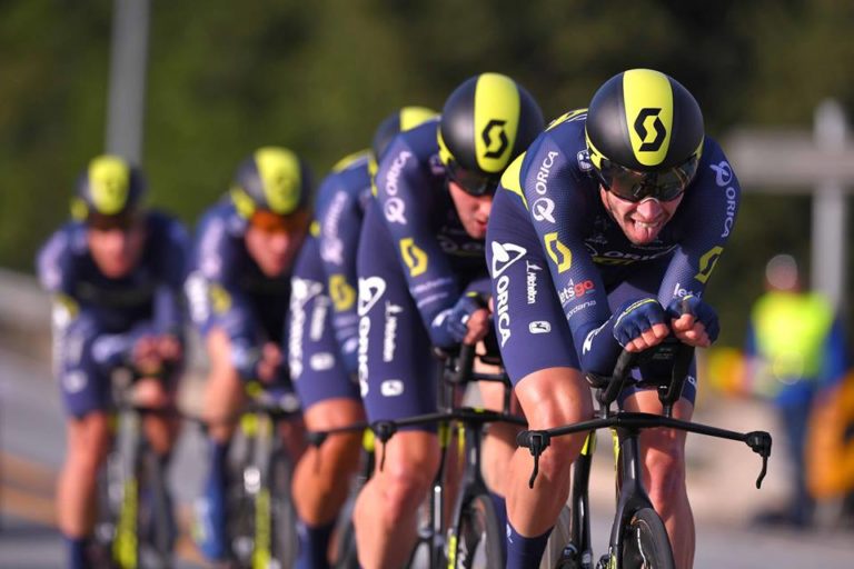 L’équipe Orica-Scott boucle son effectif 2018 avec 25 coureurs