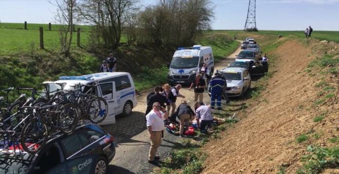 Michael Goolaerts chute héliporté Paris-Roubaix 2018