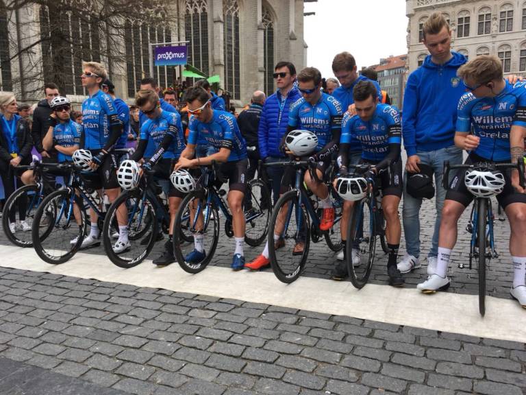 Minute de silence sur la Flèche Brabançonne pour Michael Goolaerts