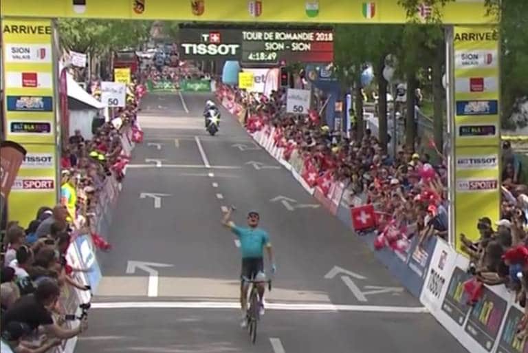 Jakob Fuglsang gagne en solitaire l’étape reine du Tour de Romandie
