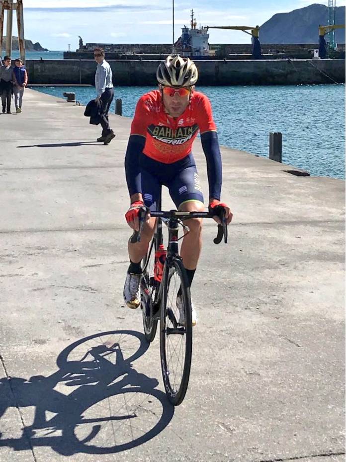 Vincenzo Nibali quitte le Tour du Pays Basque