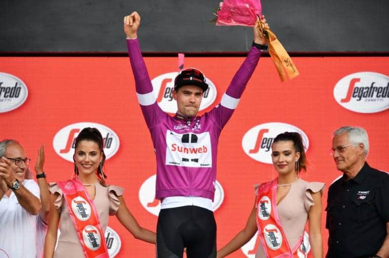 Tom Dumoulin satisfait après sa victoire sur la 1re étape du Tour d’Italie 2018