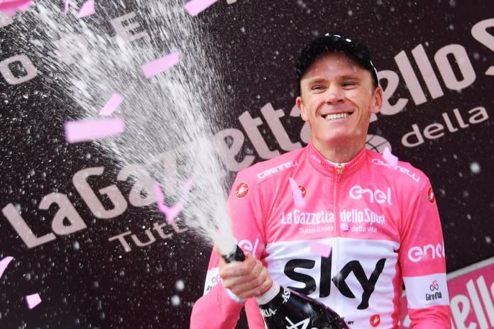 Christopher Froome maillot rose du Giro.