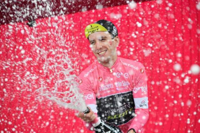 Classement général Giro 2018 mené par Simon Yates