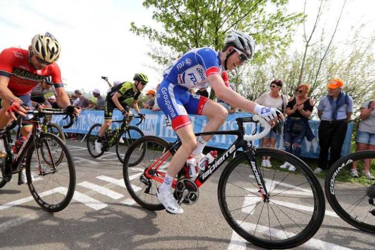 La Groupama-FDJ autour de David Gaudu sur le Critérium du Dauphiné