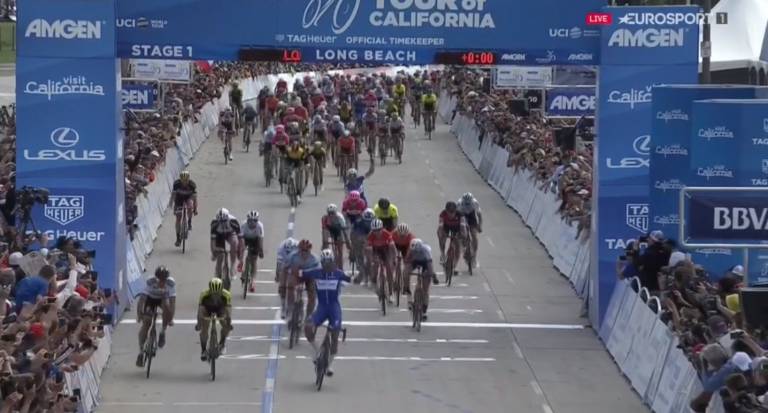 Fernando Gaviria vainqueur d’entrée au sprint sur le Tour de Californie