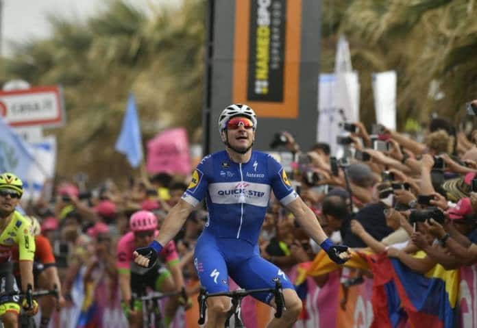 Giro 2018 Classement de l'étape 2 victoire de Elia Viviani