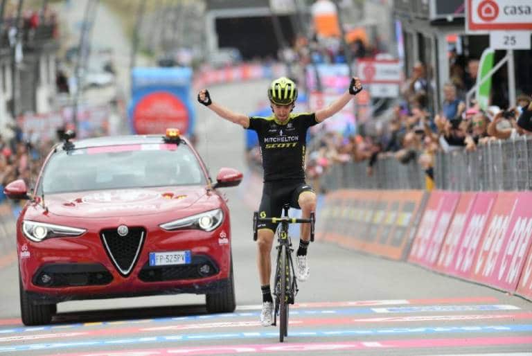 Mikel Nieve vainqueur à Cervinia, Chris Froome va gagner le Giro 2018