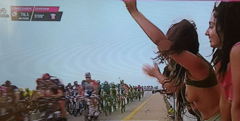 « Couvrez ces seins, que je ne saurais voir sur le Giro 2018 ! »
