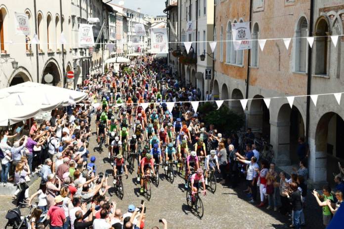 Tour d'Italie 2018 direct live étape 2
