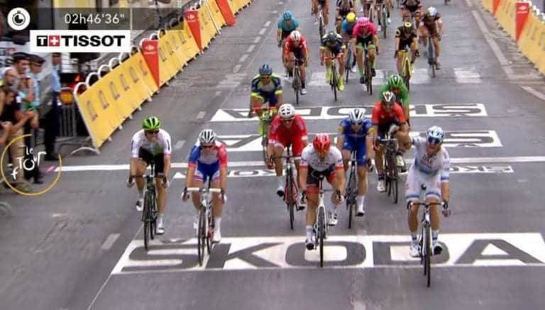 Alexander Kristoff (UAE) remporte l’étape des Champs-Elysées