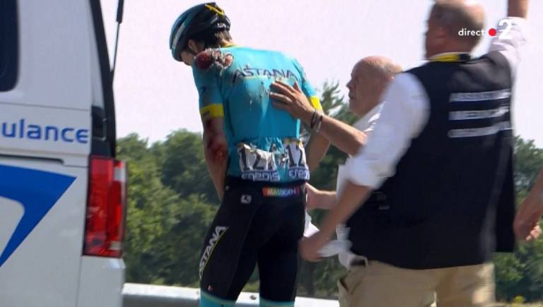 Luis Leon Sanchez, tombé, doit quitter le Tour de France 2018