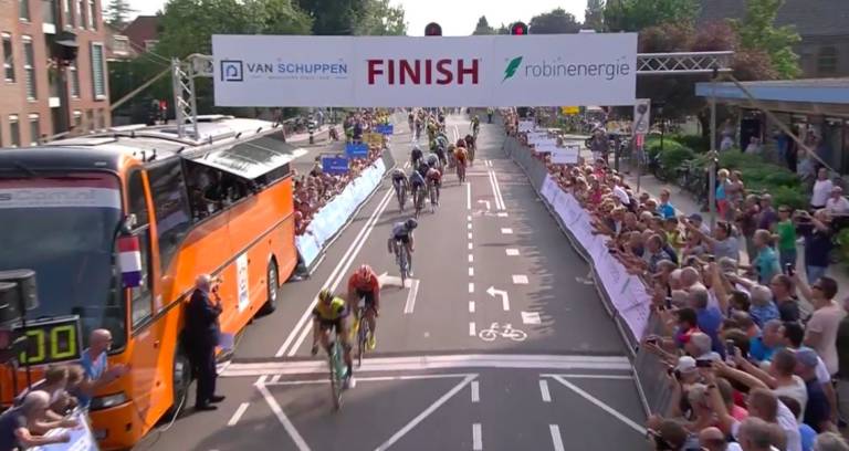 Dylan Groenewegen domine la classique Veenendaal – Veenendaal