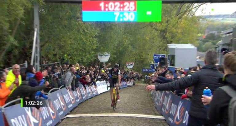 Toon Aerts impérial sur le Koppenbergcross, Van der Poel à la dérive