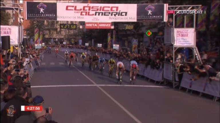 Pascal Ackermann vainqueur juste devant Marcel Kittel