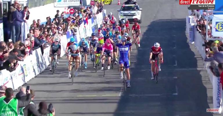 Philippe Gilbert vainqueur d’étape dès sa course de rentrée