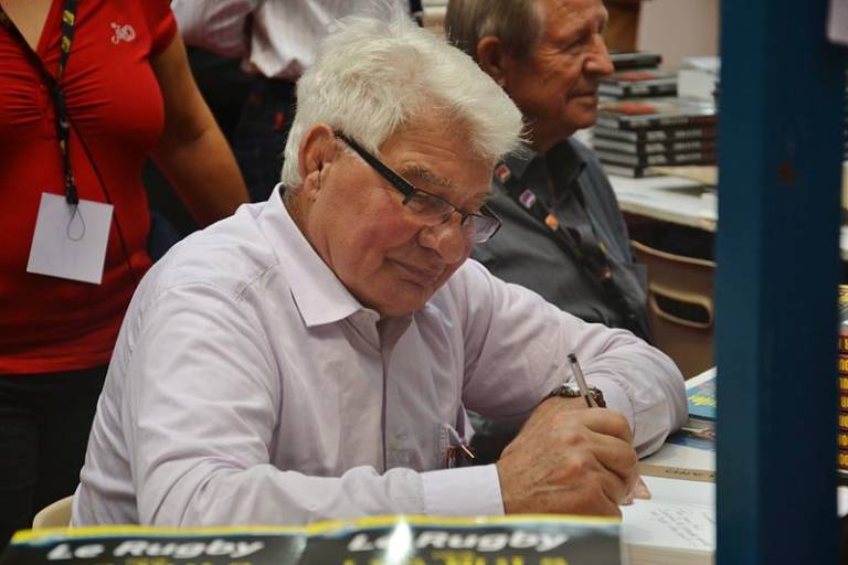 Hommage à Raymond Poulidor pour ses obsèques