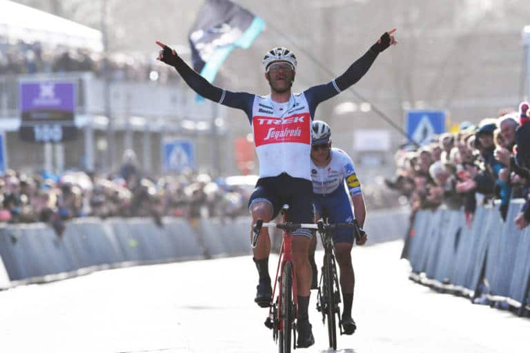 Vidéo : Omloop Het Nieuwsblad 2020