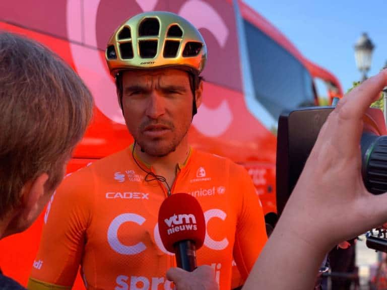 Les coureurs de CCC se battent contre la baisse des salaires